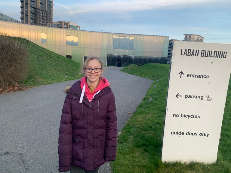 6a7db460-76c6-40f8-aa38-93a6e4eb4c4f