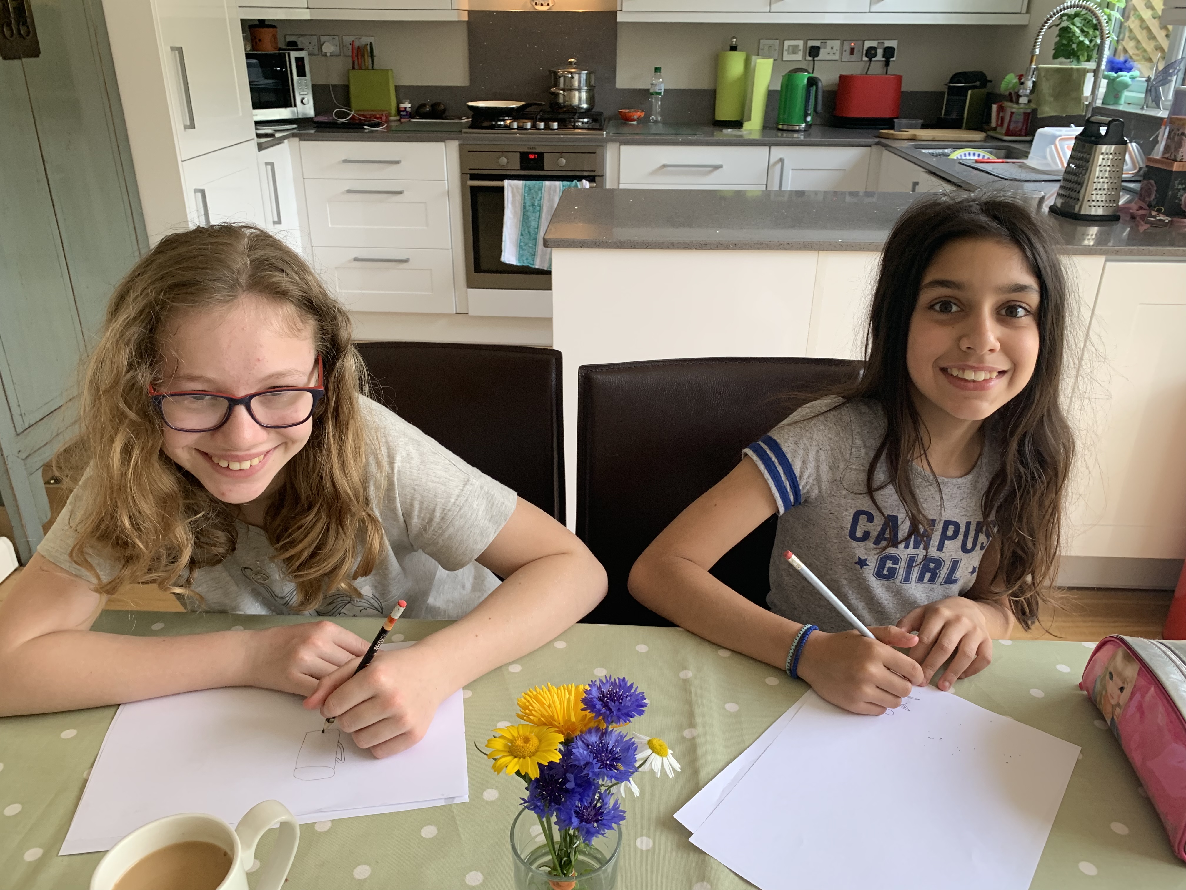 E5F72E47-85FF-4F0D-A62E-7837CD18F3F2